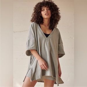 Fp Movement by Free People NWT Hot
Shot Reversible Set Grey